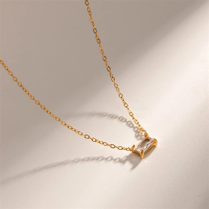 Rectangle Zircon Chain Necklace