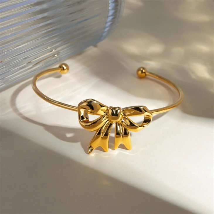 Bow Tie Bangle