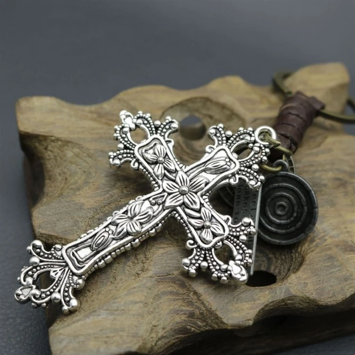 Bronze Cross Keychain | Retro Knitting Leather Mens Gift best
