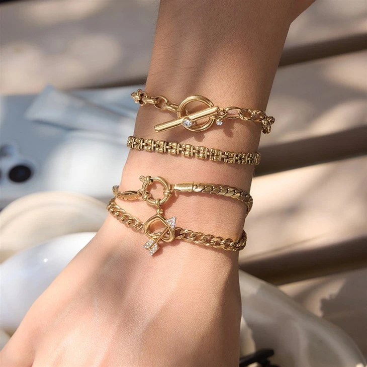 Heart Arrow CZ Toggle Cuban Bracelet suppliers