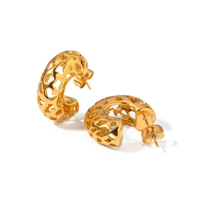 Šuplje male C HOOP naušnice s nitom